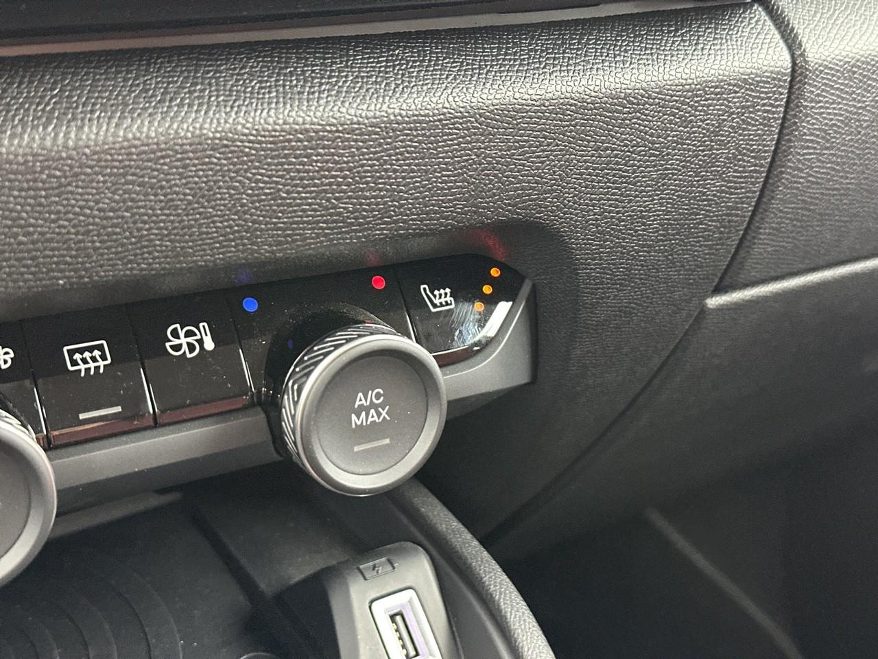 Citroën C4 puretech 130 s&s eat8 shine pack — photo 28