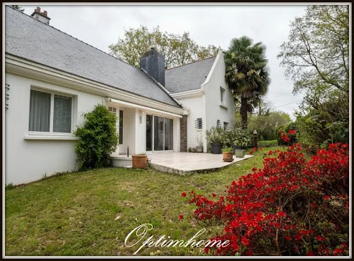 Maison 8 pièces 280 m²