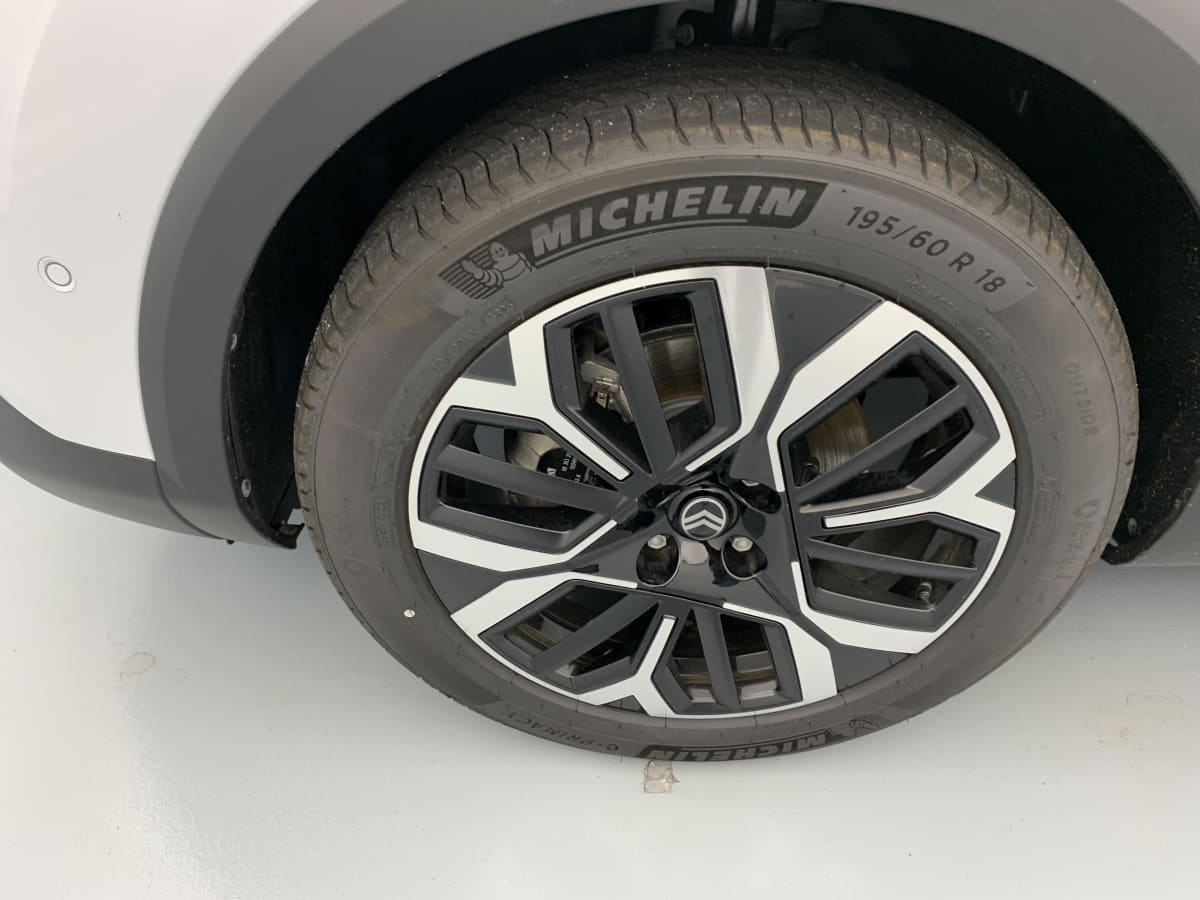 Citroën C4 — photo 26