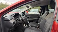 Dacia Jogger 1.0 ECO-G 100ch Extreme 5 places — photo 12