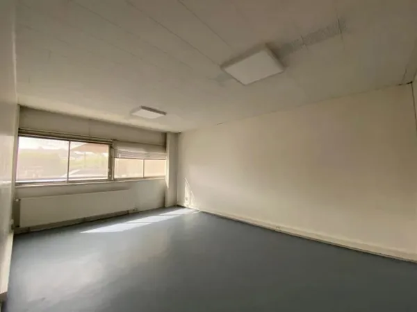 Local 340 m²