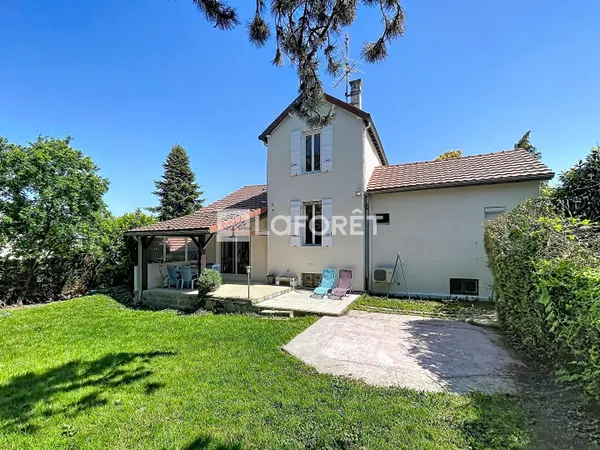 Maison 6 pièces 120 m²