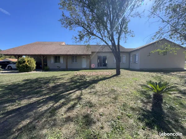 Propriété 9 pièces 224 m²