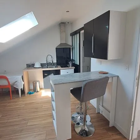 Appartement meublé centre-ville laval