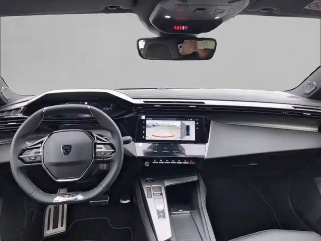 Peugeot 408 electrique 58 kwh 210ch — photo 8
