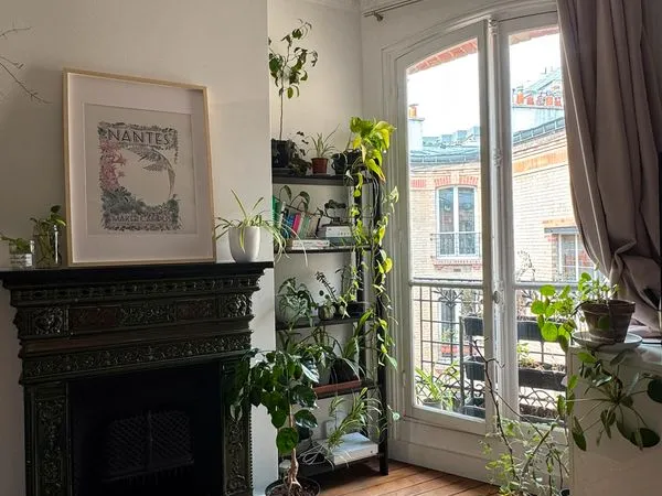 Chambre meublée en colocation - Paris 15e - 825 /mois - Disponible dès novembre