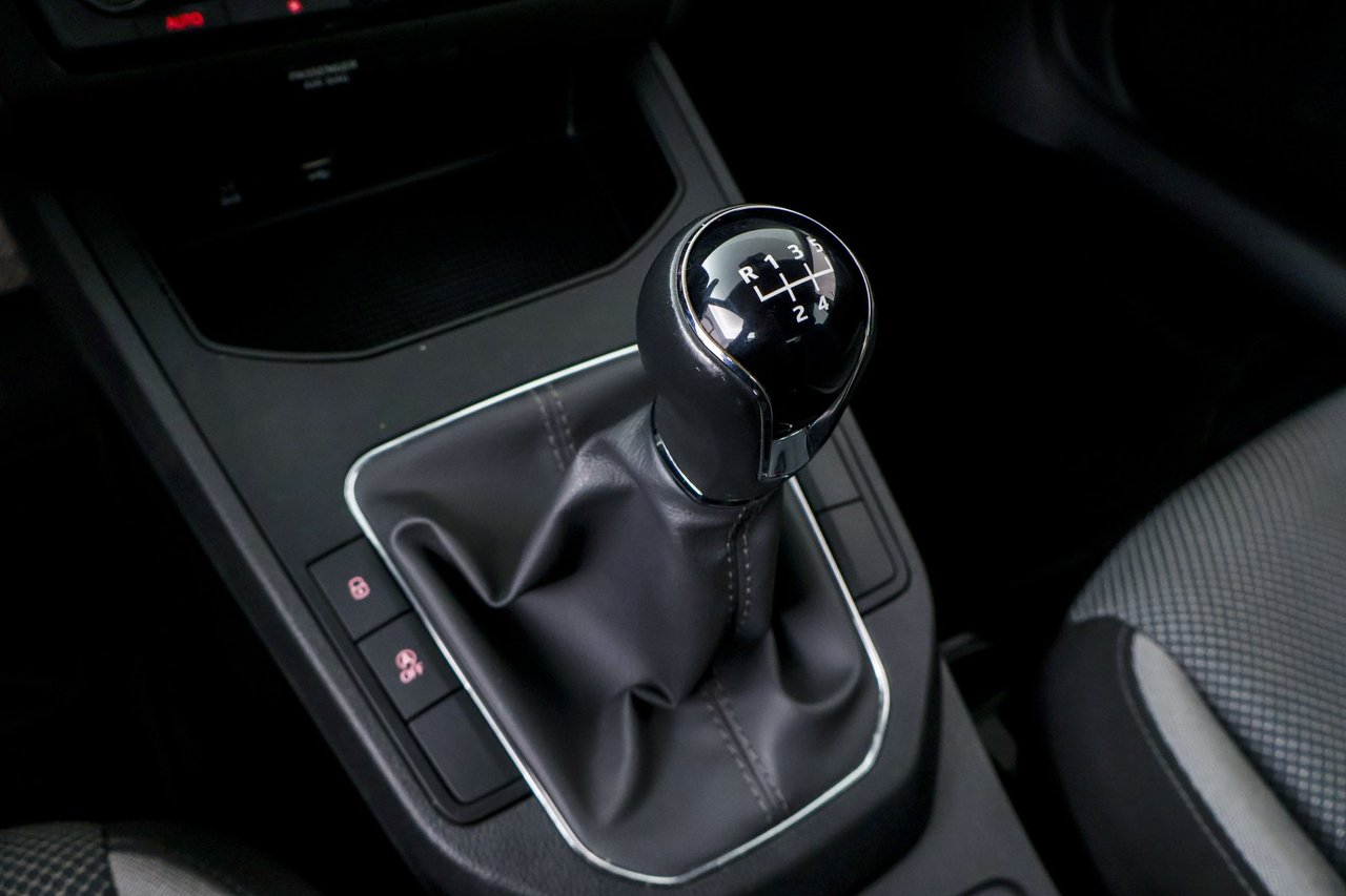 Seat Ibiza — photo 23