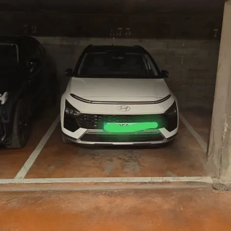 Loue place de parking sécurisée intra muros