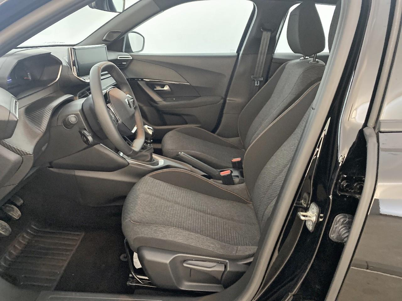 Peugeot 2008 100 s&s bvm6 style — photo 9