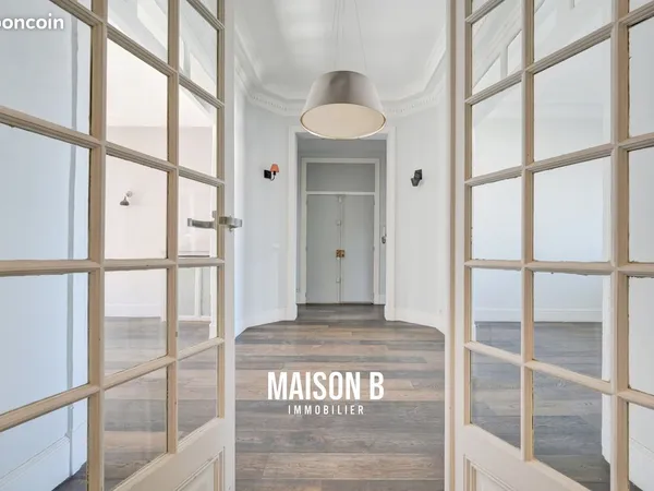 Appartement 7 pièces 179 m²