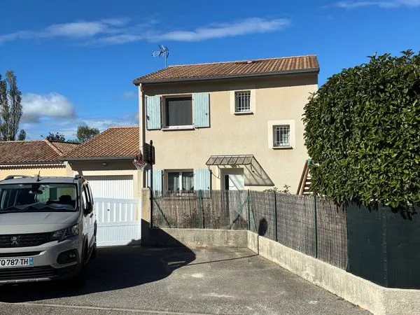 Maison 4 chambres à louer à Etoile (26800)