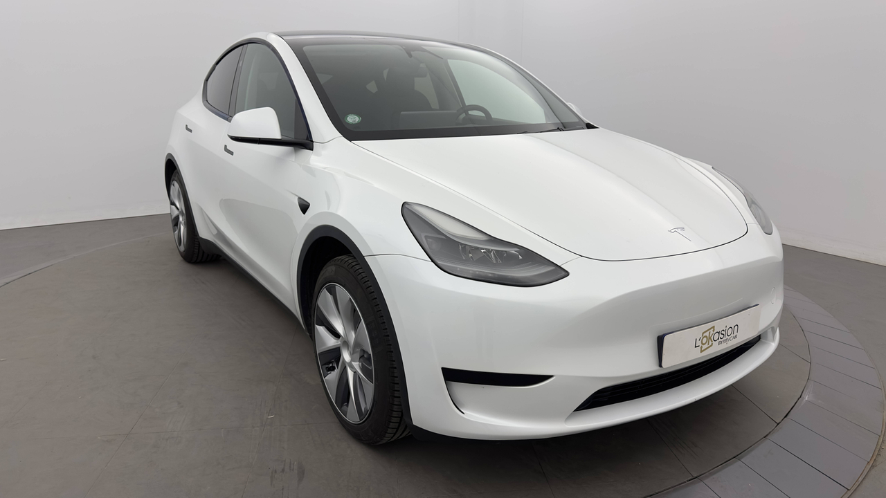 Tesla MODEL Y RWD — photo 6
