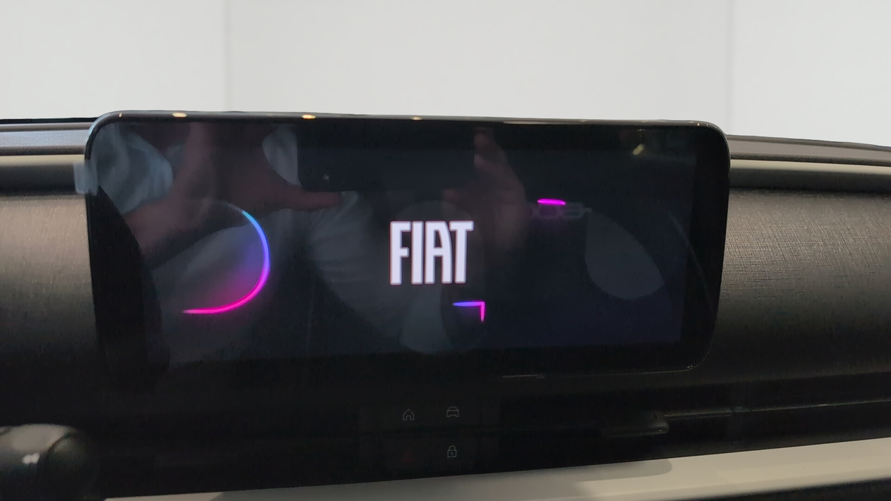 Fiat 600 1.2 HYBRID 100 CH DCT6 — photo 14