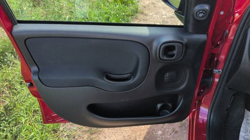 Fiat Panda 1.0 BSG Hybrid 65 - Icone – 2026 – 30 km – Hybride essence – Boîte Manuelle — photo 36
