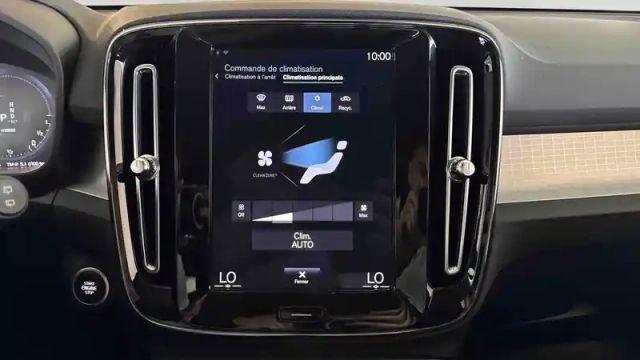 Volvo Xc40 t4 recharge 129+82 ch dct7 — photo 23