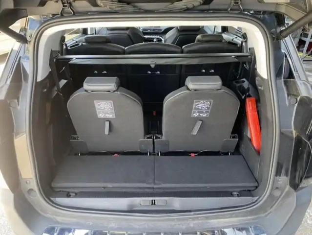 Peugeot 5008 ii puretech 130 s&amp;s allure business — photo 22