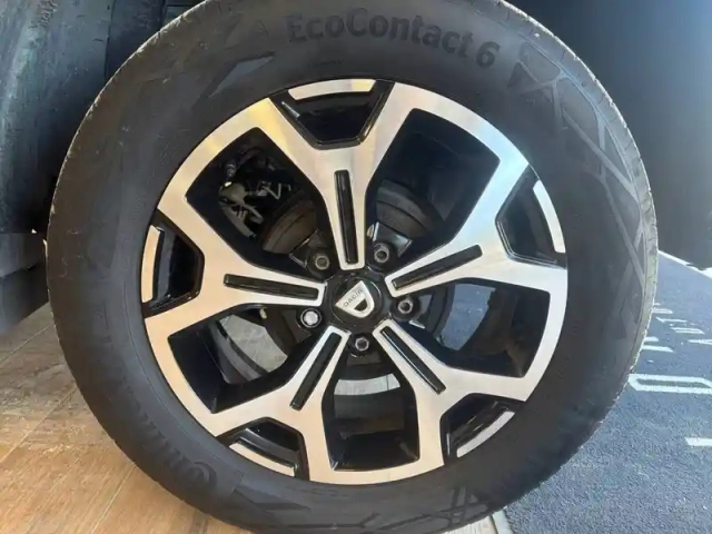 Dacia Duster eco-g 100 4x2 — photo 19