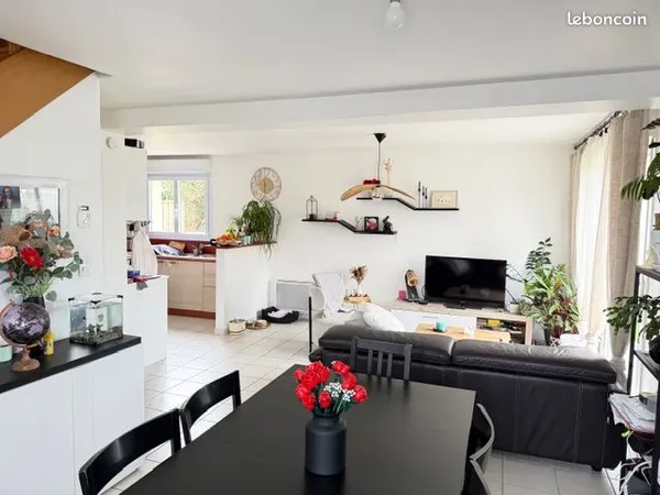 Maison à louer à Pommeret 22120