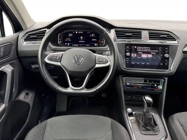 Volkswagen Tiguan 2.0 tdi 150ch dsg7 — photo 12