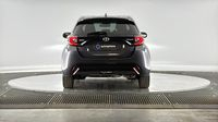 Toyota Yaris 116h Iconic 5p MY22 — photo 6
