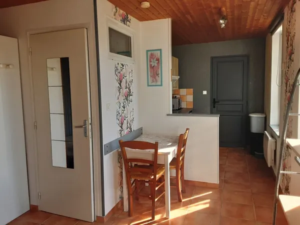 studio pour étudiant (es), stagiaires.