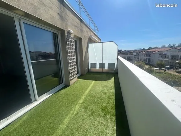 ANGLET T4 au2°/3étages 2 SdB 2 WC, 2 Parkings, Terrasse ouest