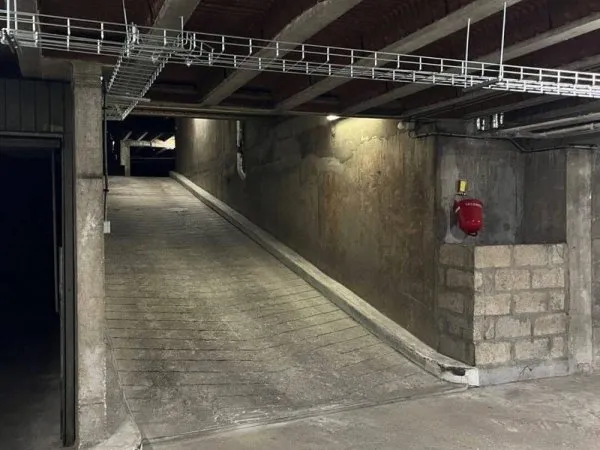 Parking 12 m²