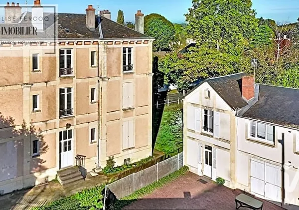 Maison 14 pièces 404 m²