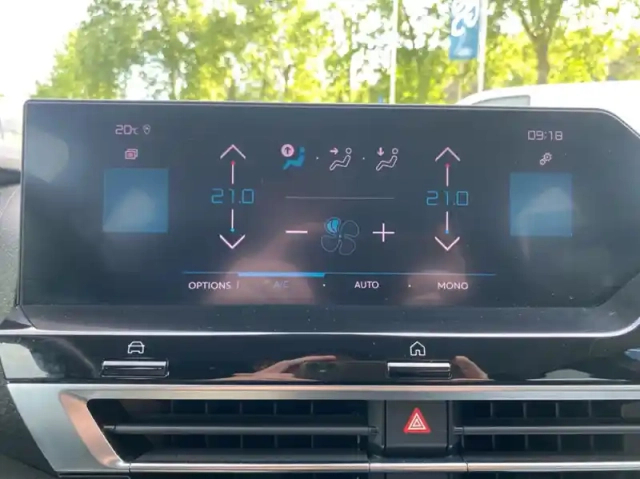 Citroën C4 bluehdi 130ch s&amp;s feel pack eat8 120g — photo 30