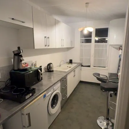 Studio meublé à vendre