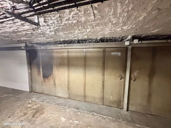 2 Garages box