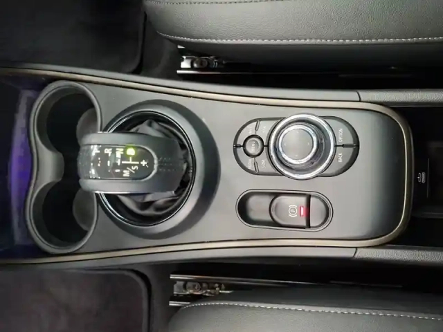 Mini Mini countryman 125 - 95 ch all4 bva6 — photo 6