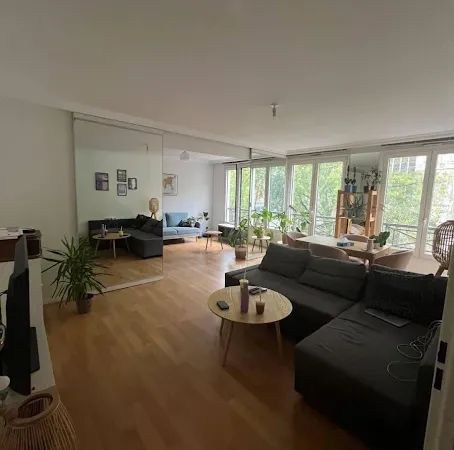 Appartement 1 pièce 81 m²