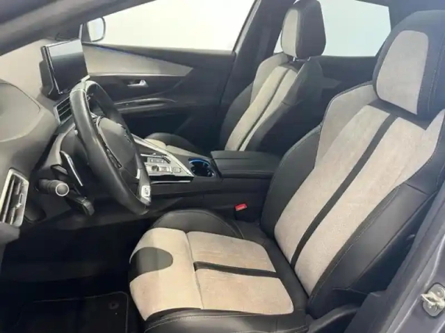 Peugeot 3008 plug-in hybrid 225ch gt e-eat8 — photo 6