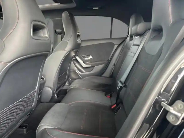 Mercedes Classe A 200 d amg line — photo 16