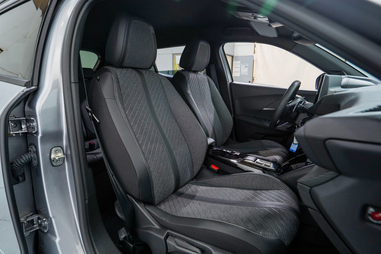 Peugeot 2008 — photo 14