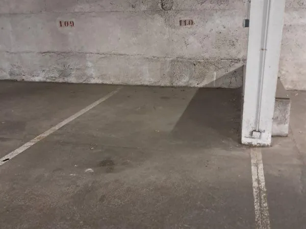 Parking proche gare Orléans