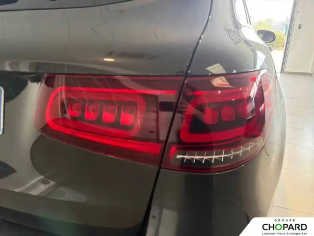 Mercedes Glc 300 e 9g-tronic 4matic — photo 25
