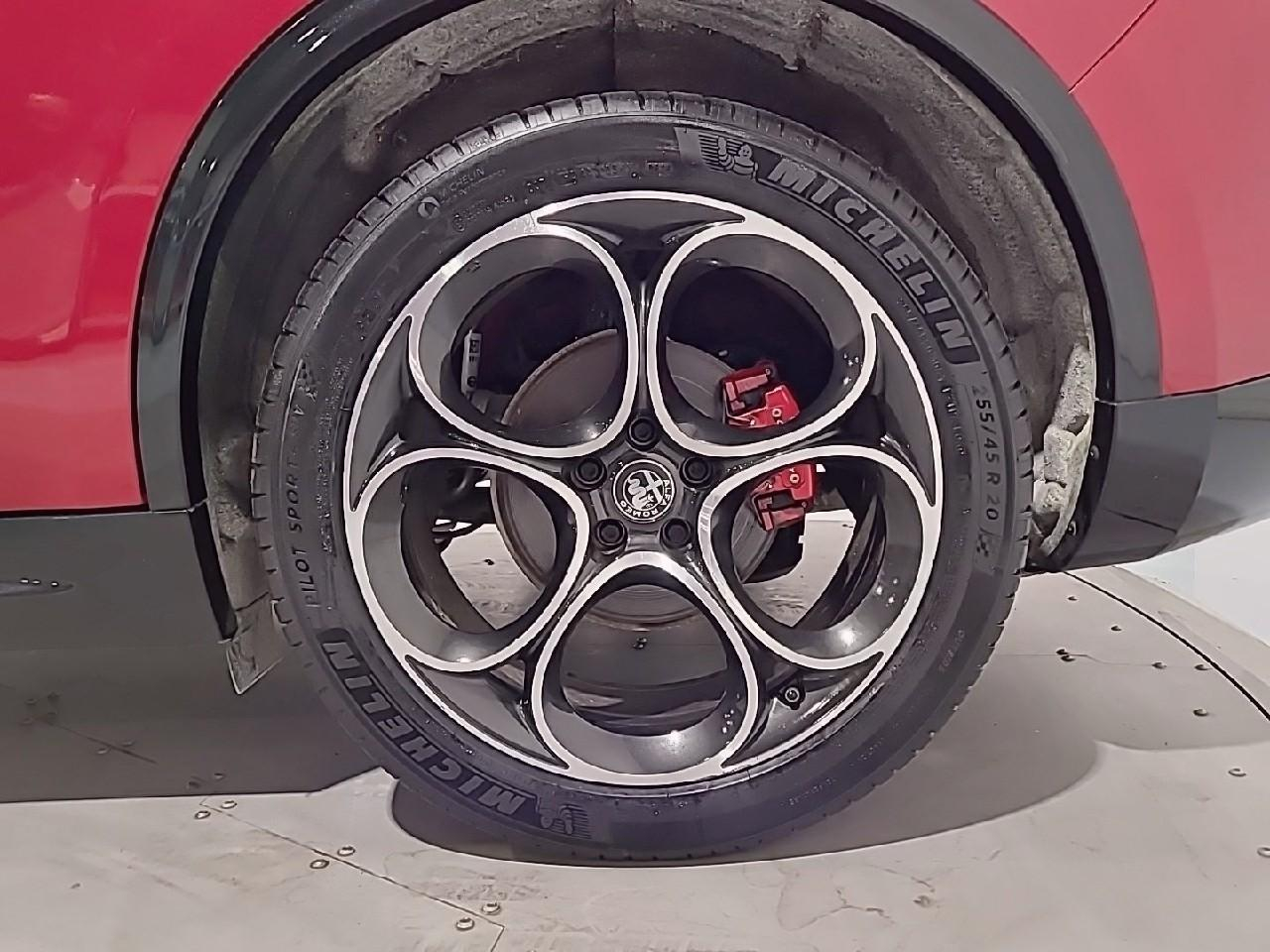 Alfa Romeo Stelvio 2.2 160 ch at8 veloce — photo 16