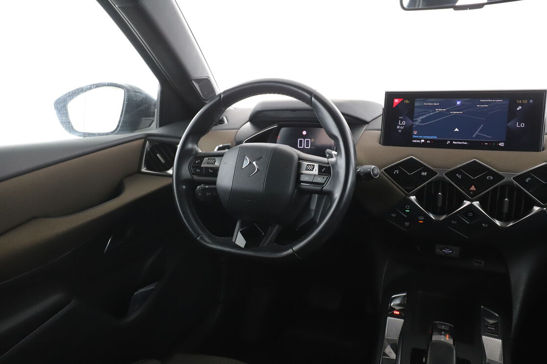 DS Automobiles DS3 Crossback 1.2 PureTech So Chic Automatique — photo 12