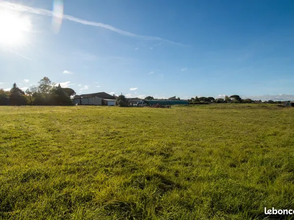 Terrain 1241 m² Saint Jory