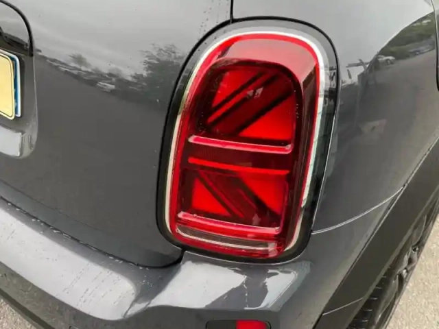 Mini Countryman cooper se 125ch + 95ch northwood all4 bva6 — photo 6