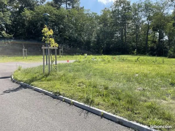 Terrain 700 m² Vertheuil