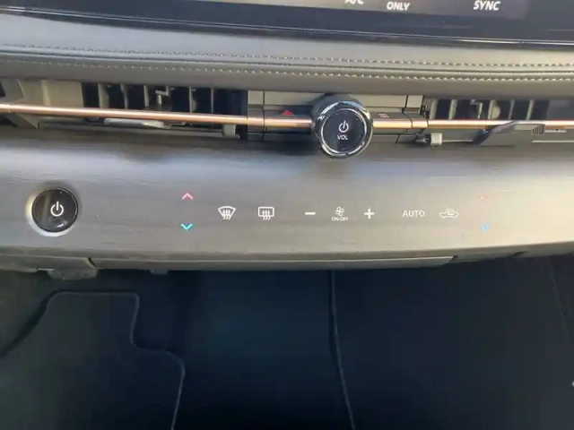 Nissan Ariya electrique 87kwh 242 ch — photo 47