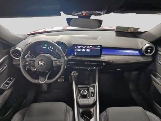 Alfa Romeo Tonale 1.3 ibrida plug-in 280ch veloce at6 e-q4 — photo 8