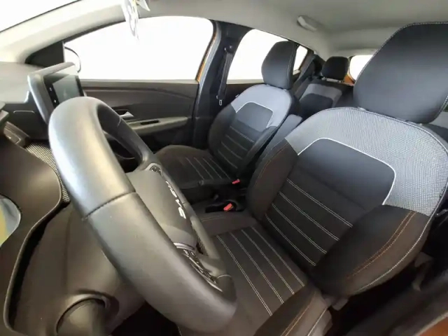 Dacia Sandero eco-g 100 — photo 17
