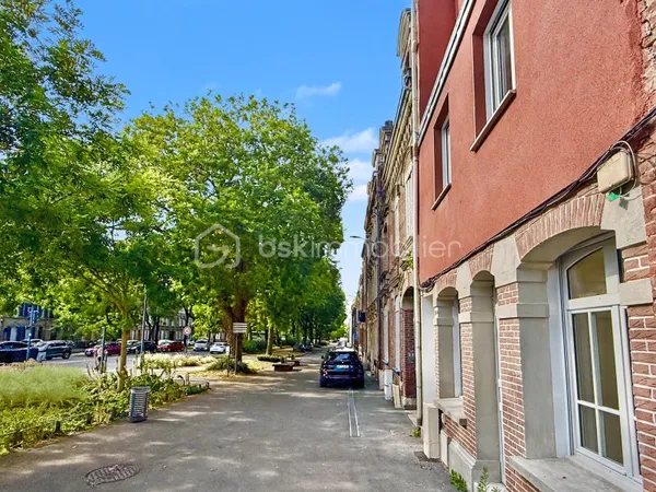 Immeuble de rapport 4 pièces 160 m²