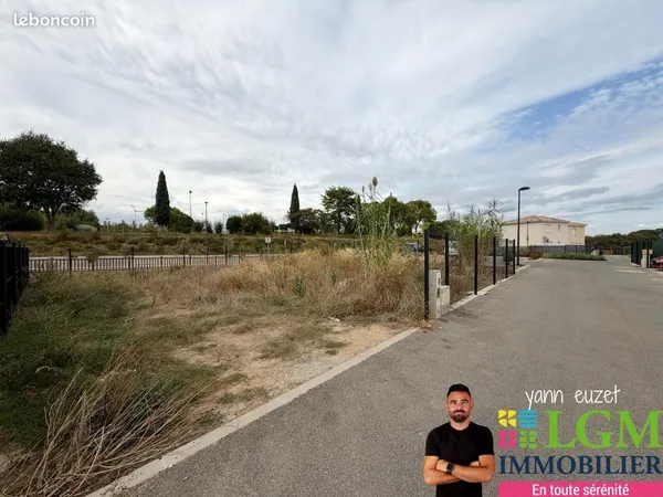 Terrain 255 m² Aigues Vives