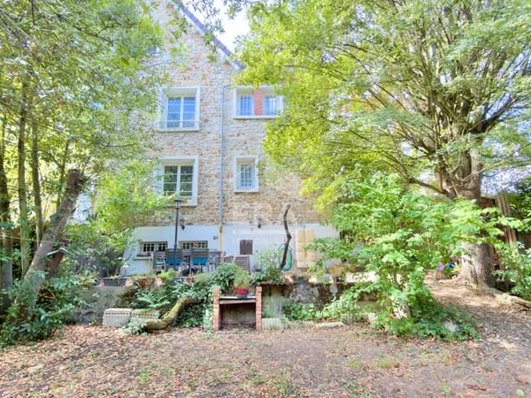 MAISON 116 M² ATHIS-MONS, 4 CHAMBRES AVEC JARDIN ET PROXIMITÉ DES ÉCOLES