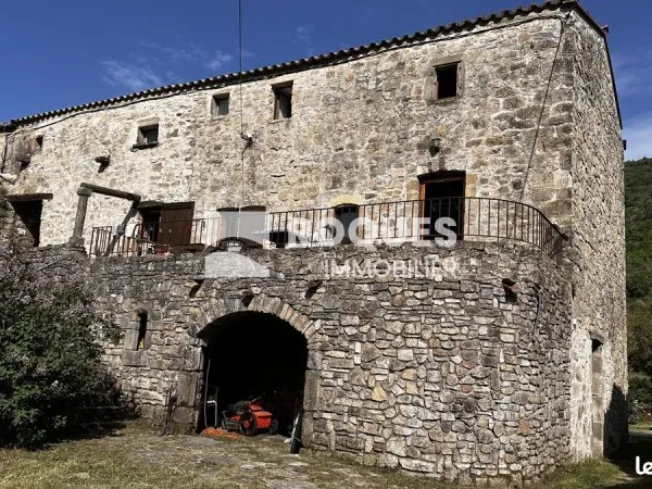 Maison 4 pièces 105 m²